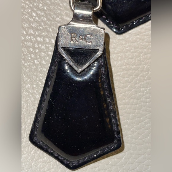 Rossi & Caruso Cream & Black Hand Bag.  Call outs. See pics - Picture 3 of 16